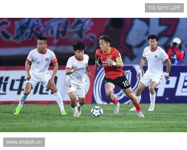 中超赛事精彩直播全面开启，激情对决不容错过 - 副本 (2)